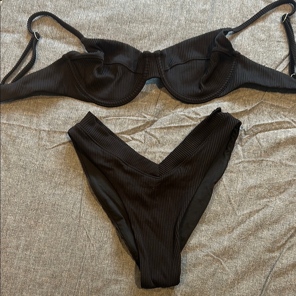 Elegant Black Bikini Set
